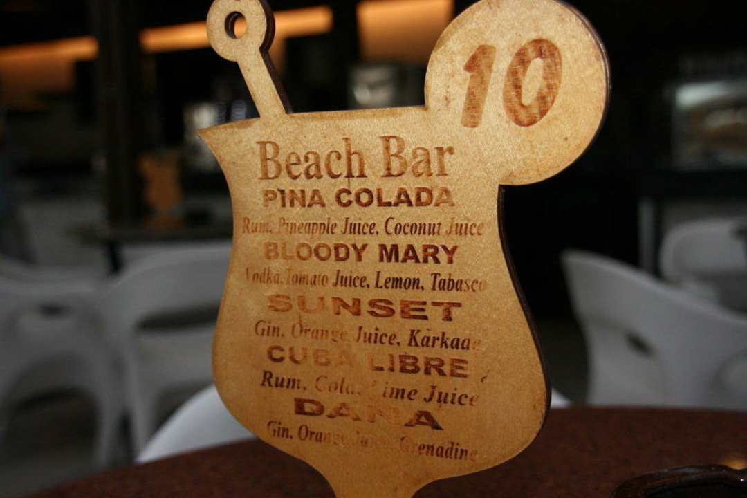 An der Strandbar Pickalbatros Dana Beach Resort - Hurghada