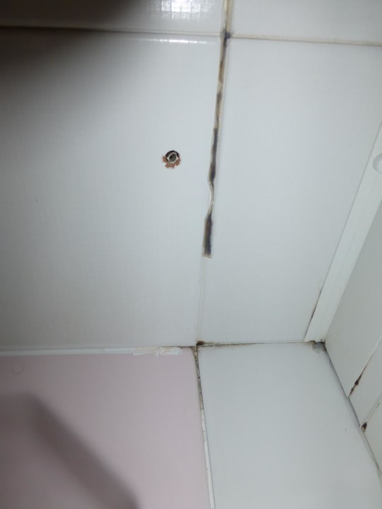 Bad mit Schimmel Park Hotel Oasi