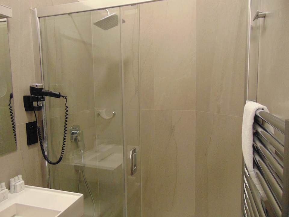 Zimmer Theresian Hotel & Spa