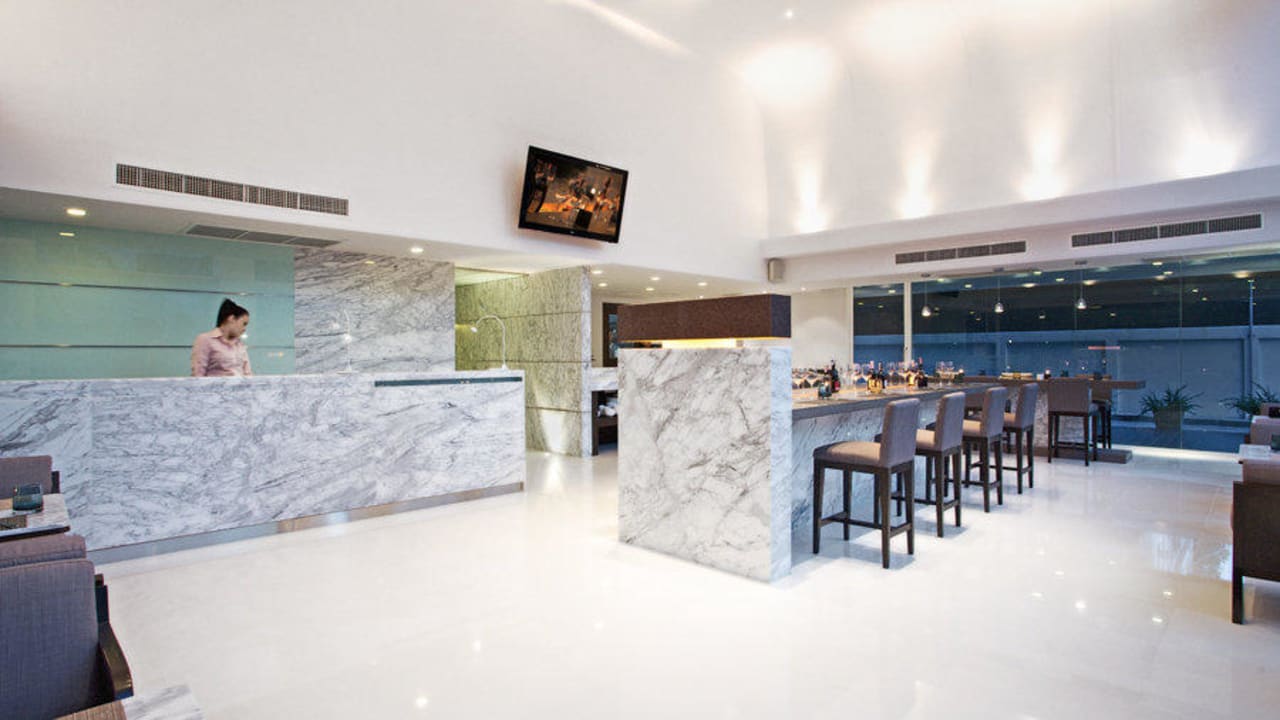 Front Entrance Hotel Solo Sukhumvit 2