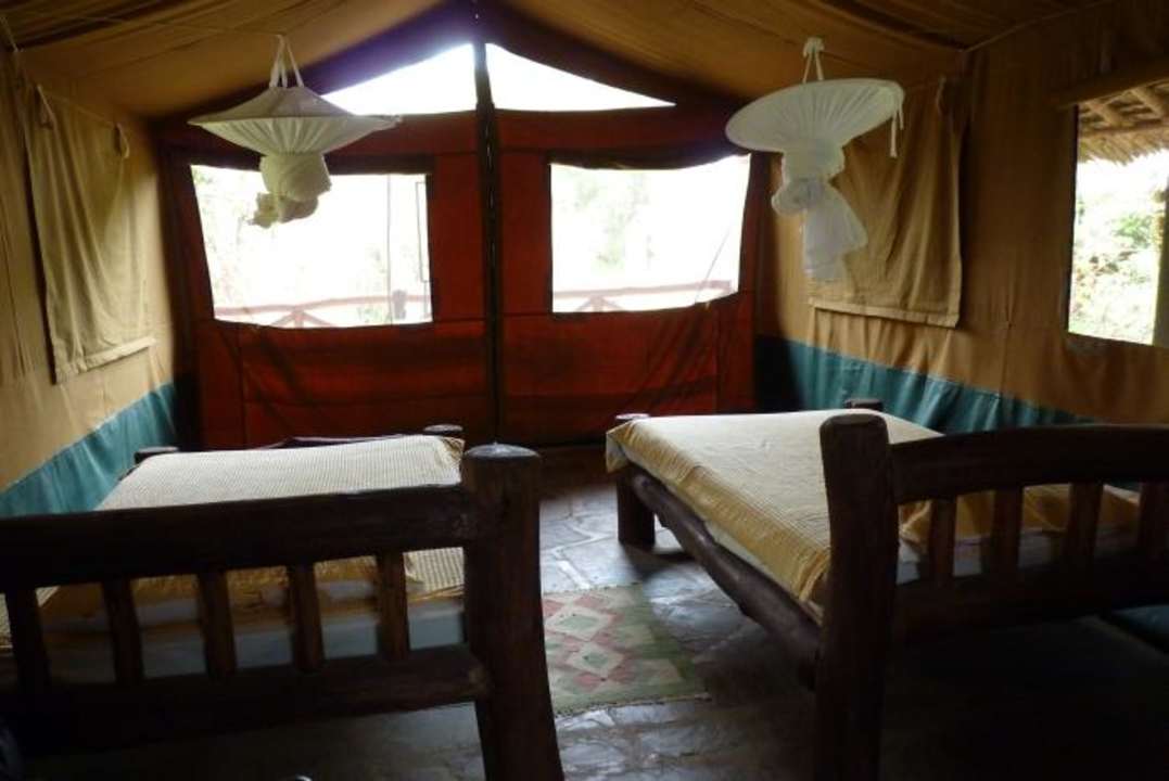 Noch mal die Innenansicht Hotel Ndololo Safari Camp