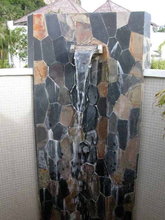 Aussendusche Peace Laguna Resort and Spa