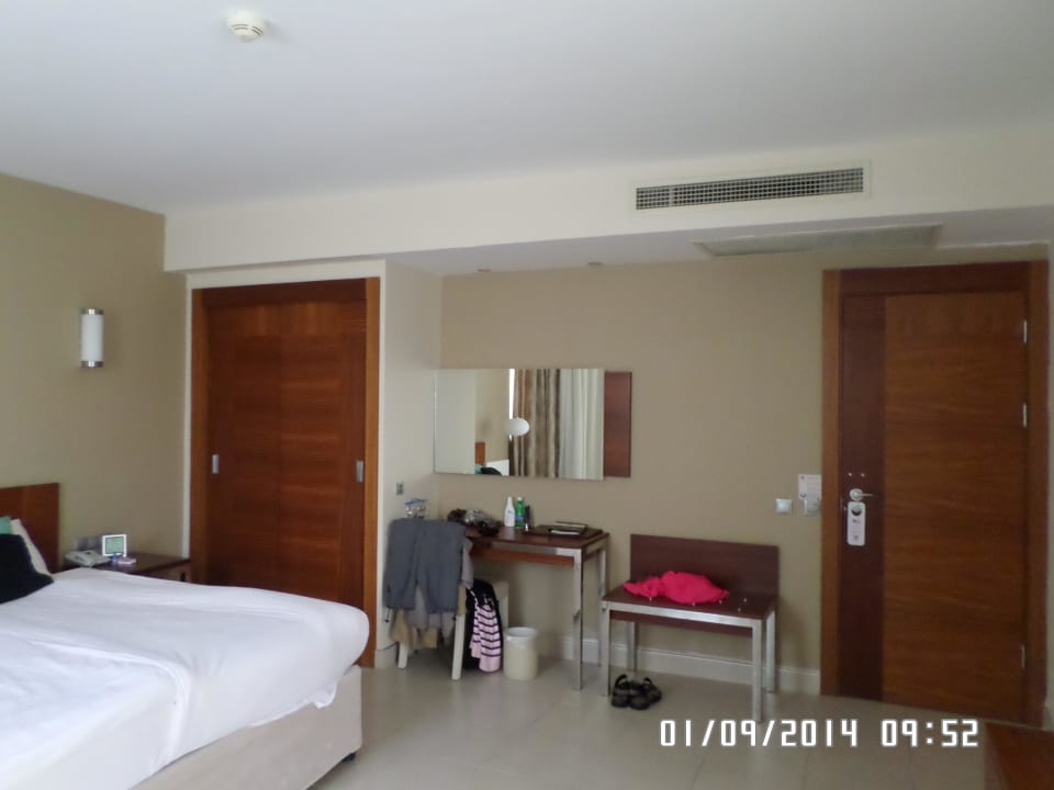 Zimmer 1819 Kamelya Aishen Club