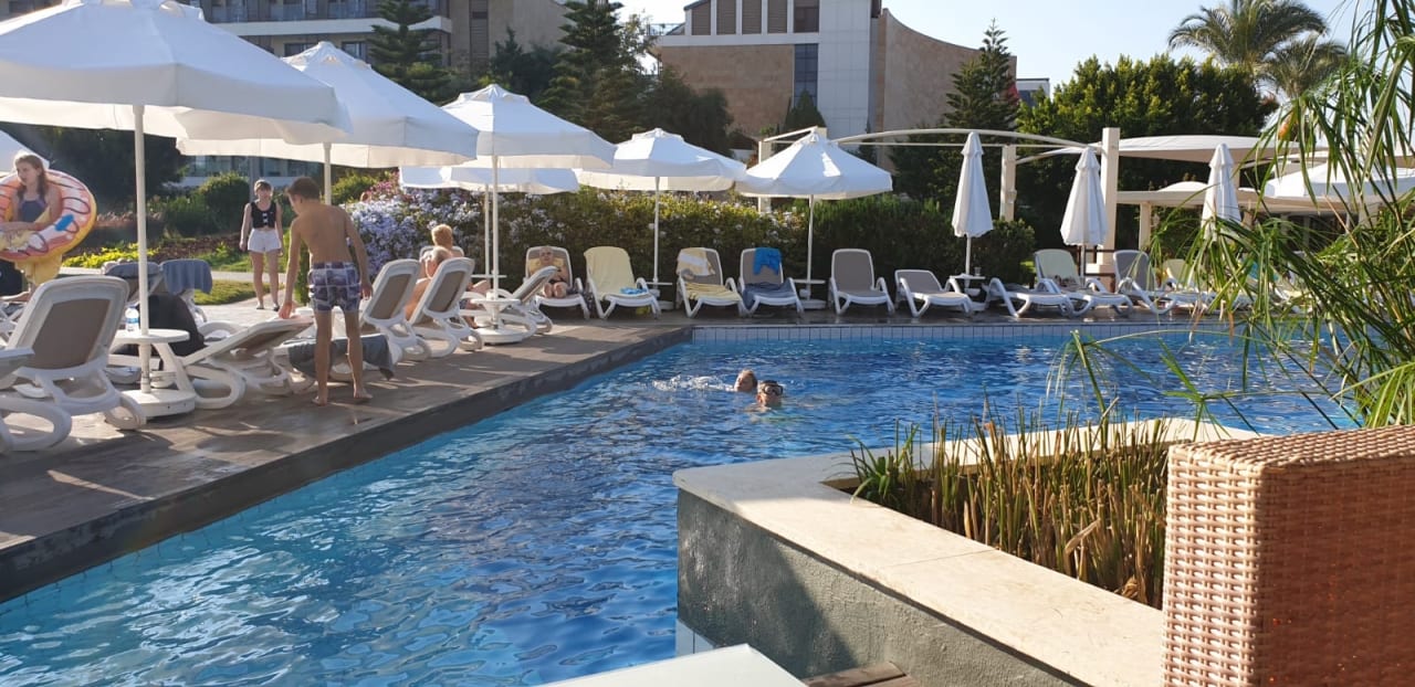 Pool TUI BLUE Xanthe