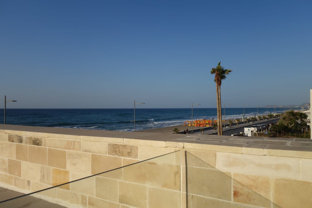 Zimmer Ikones Seafront Luxury Suites