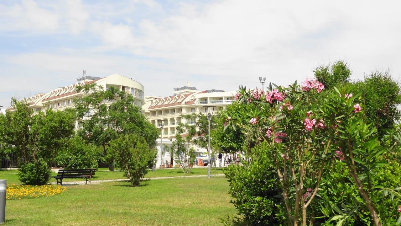 Promenade Seamelia Beach Resort