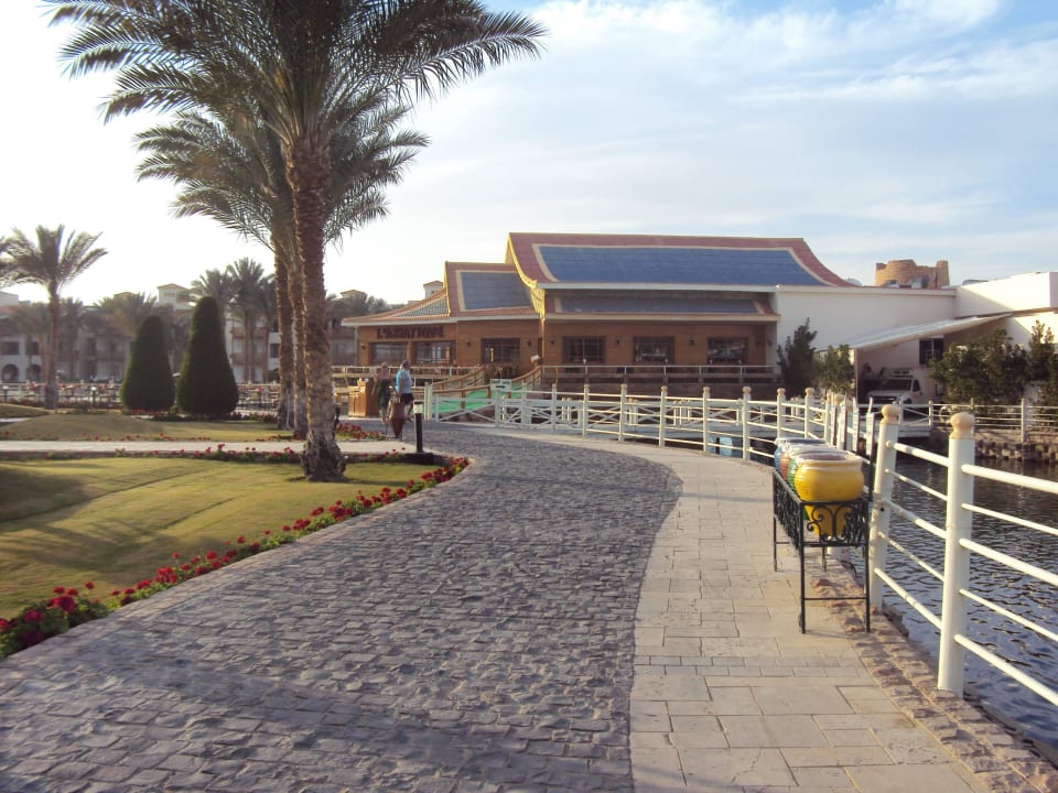 Gartenanlage Pickalbatros Dana Beach Resort - Hurghada