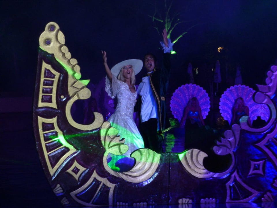 Galaabend Papillon Ayscha