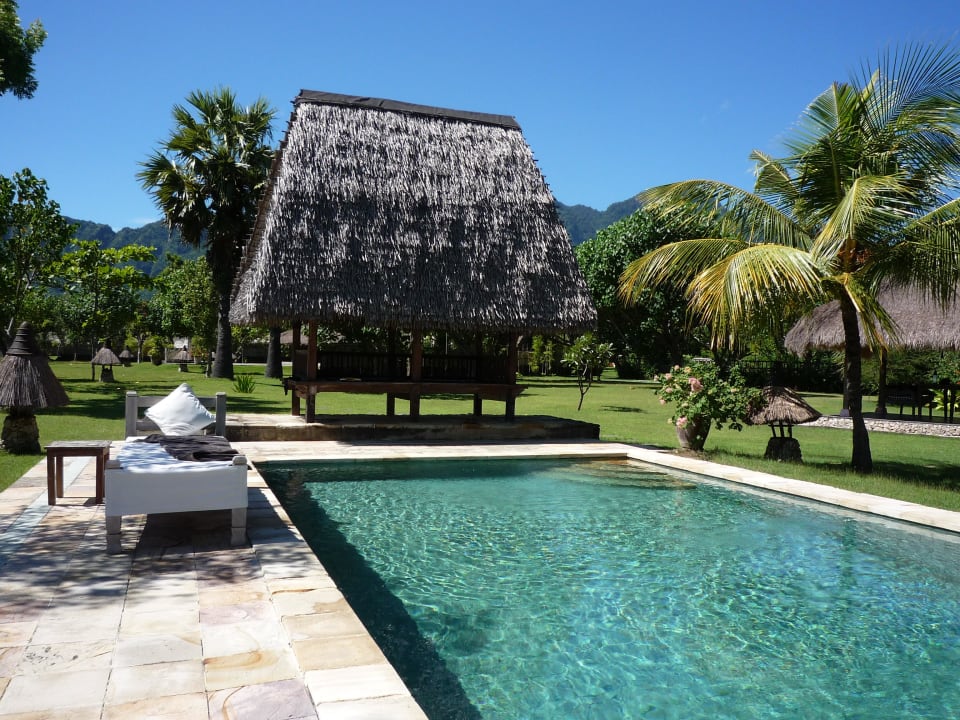 Villa Santai - Pool und Pavillion Puri Ganesha Villas