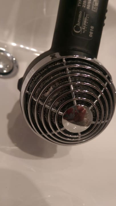 Zimmer MEININGER Hotel Berlin Hauptbahnhof