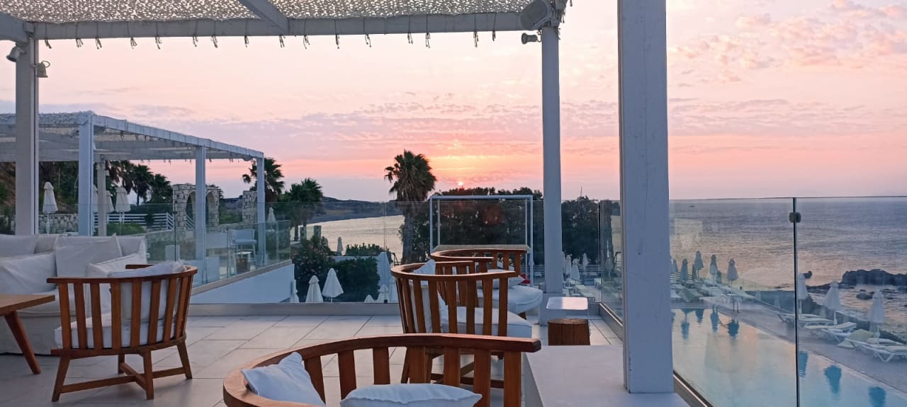 Gastro Dimitra Beach Hotel & Suites