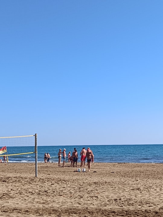 Strand Mary Hotel Side