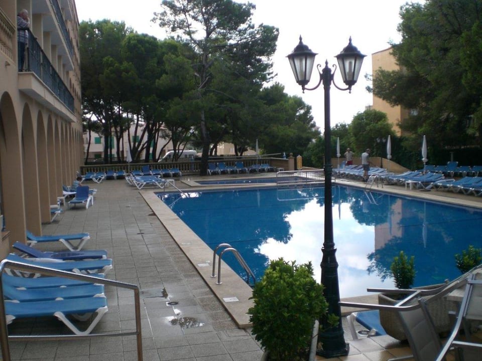 Pool vom Haupthaus Diamant Hotel & Aparthotel