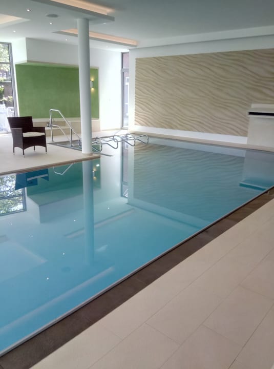 Pool Hotel Friesenhof