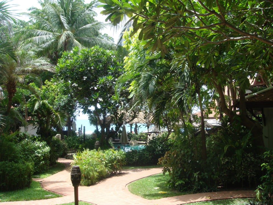 Gartenanlage Anavana Beach Resort