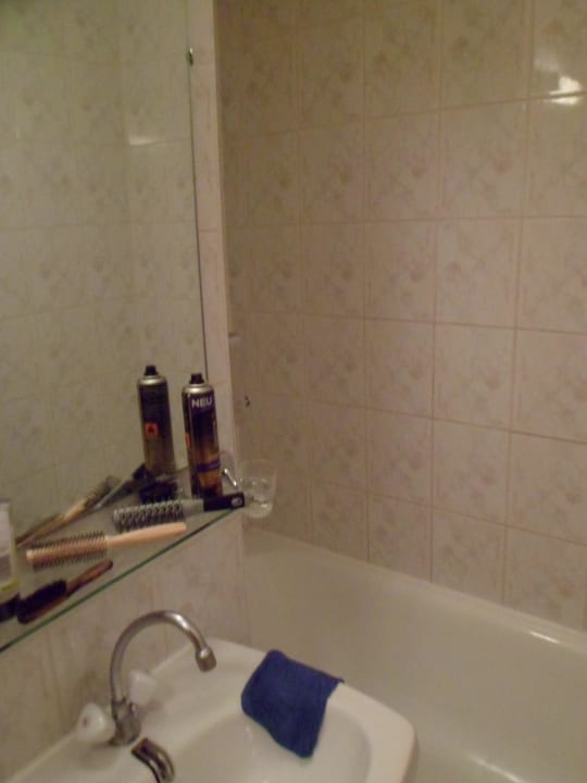 Bad Hotel Restaurant Aux 2 Roses