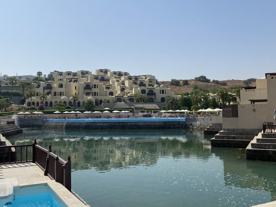 Außenansicht The Cove Rotana Resort