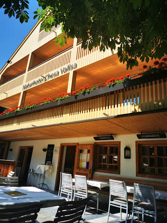 Außenansicht Naturhotel Chesa Valisa