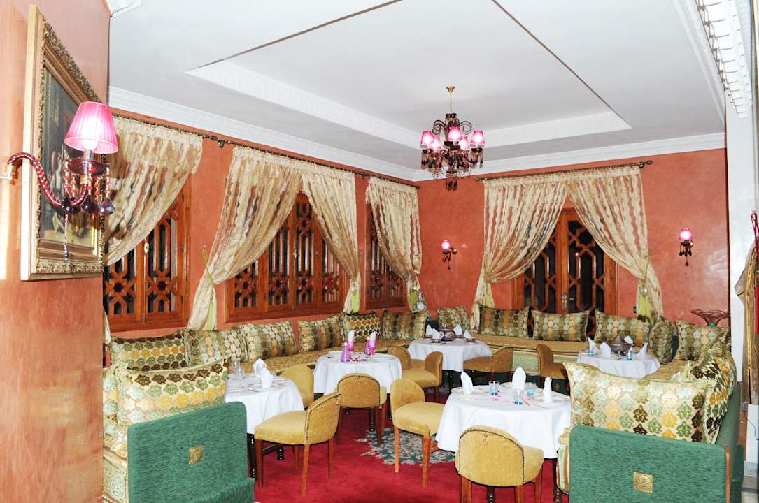 Marocain décoré avec élégance.  Hotel Palais Targa