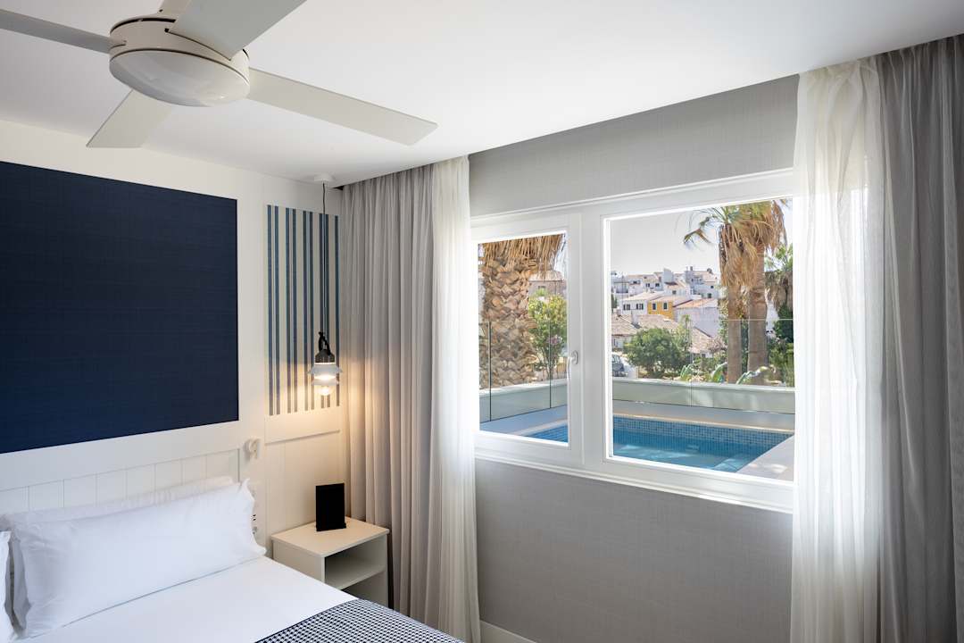 Zimmer Hotel Catalonia Mirador des Port