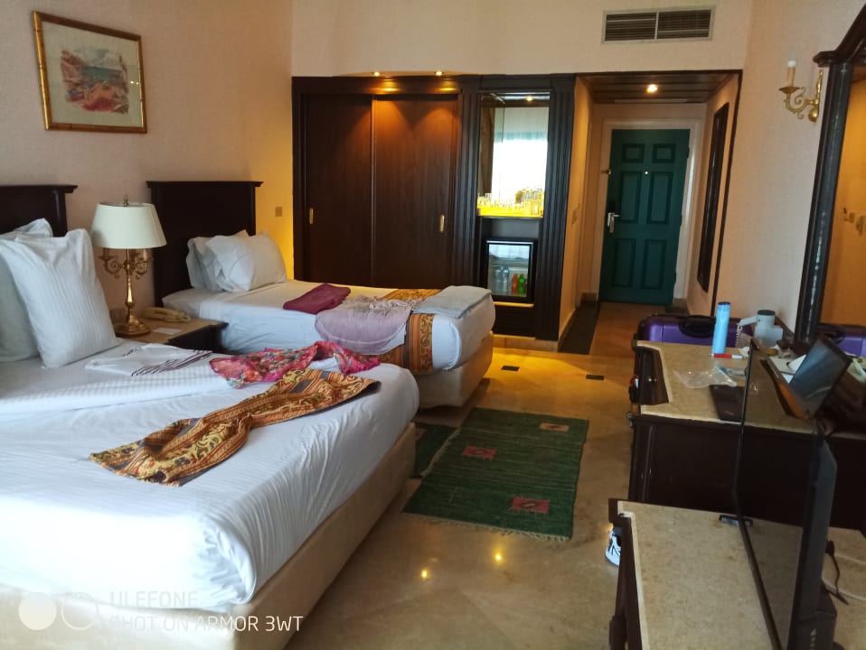 Zimmer Moreno Horizon Spa & Resort