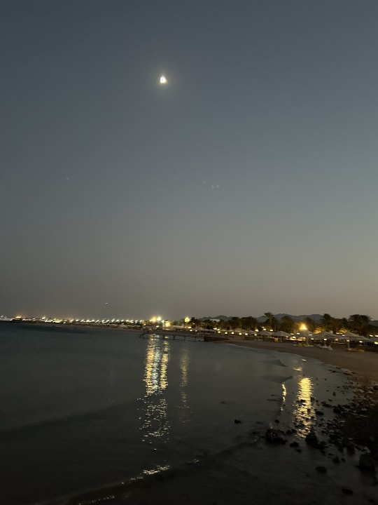 Strand Menaville Safaga