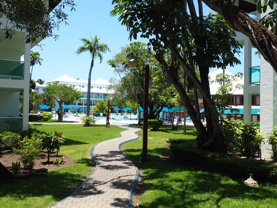 Gartenanlage Grand Paradise Playa Dorada