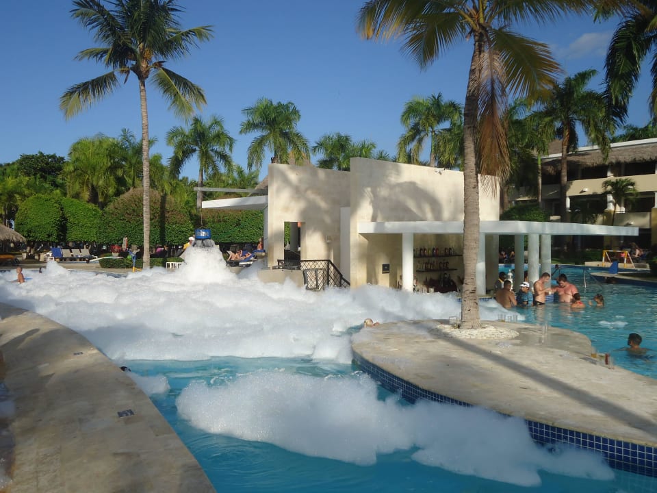 Schaumparty  Iberostar Waves Costa Dorada