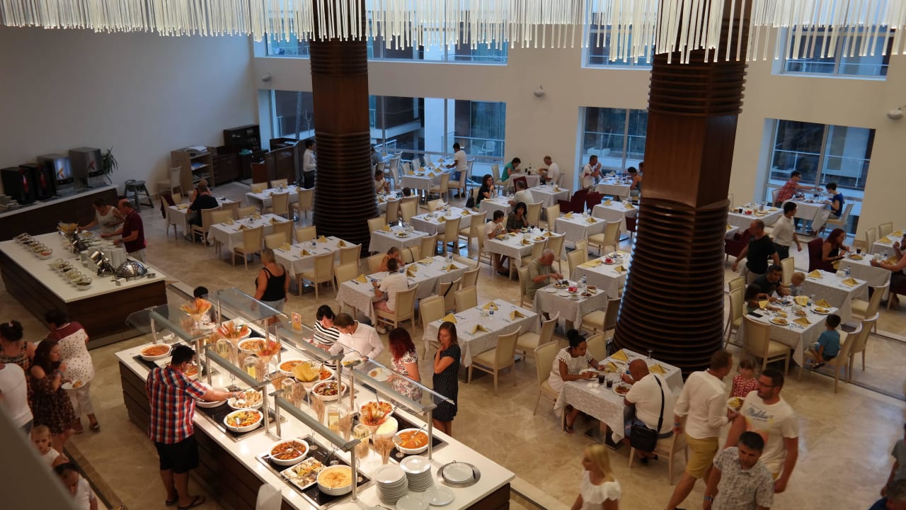 Abendessen Orka Lotus Beach