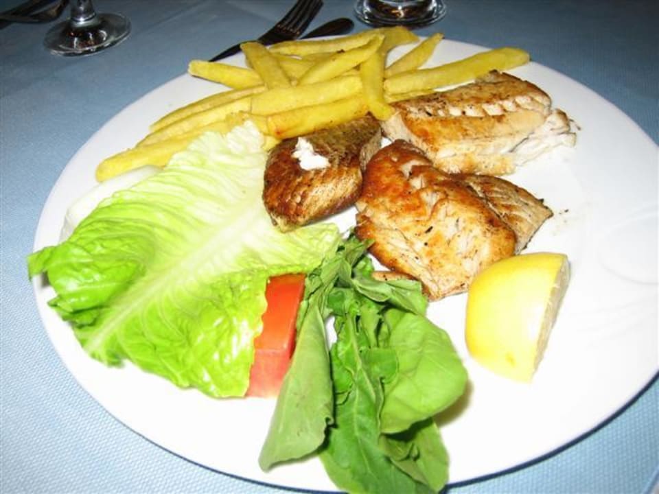 Fischteller Tusan Beach Resort