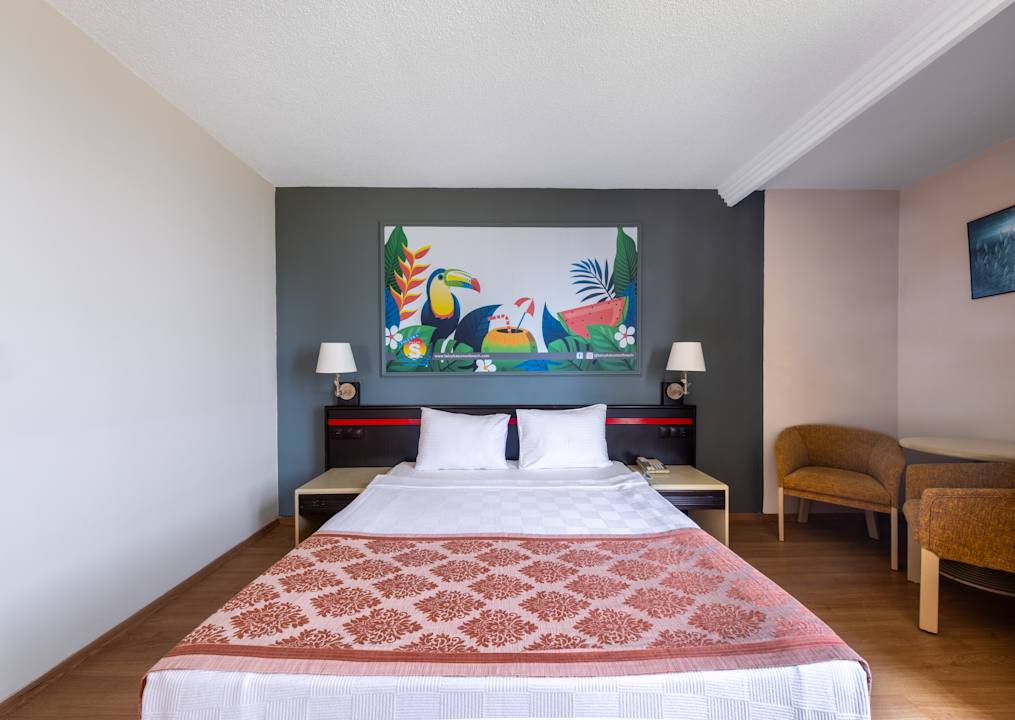 Zimmer Senza Sunset Beach Hotel