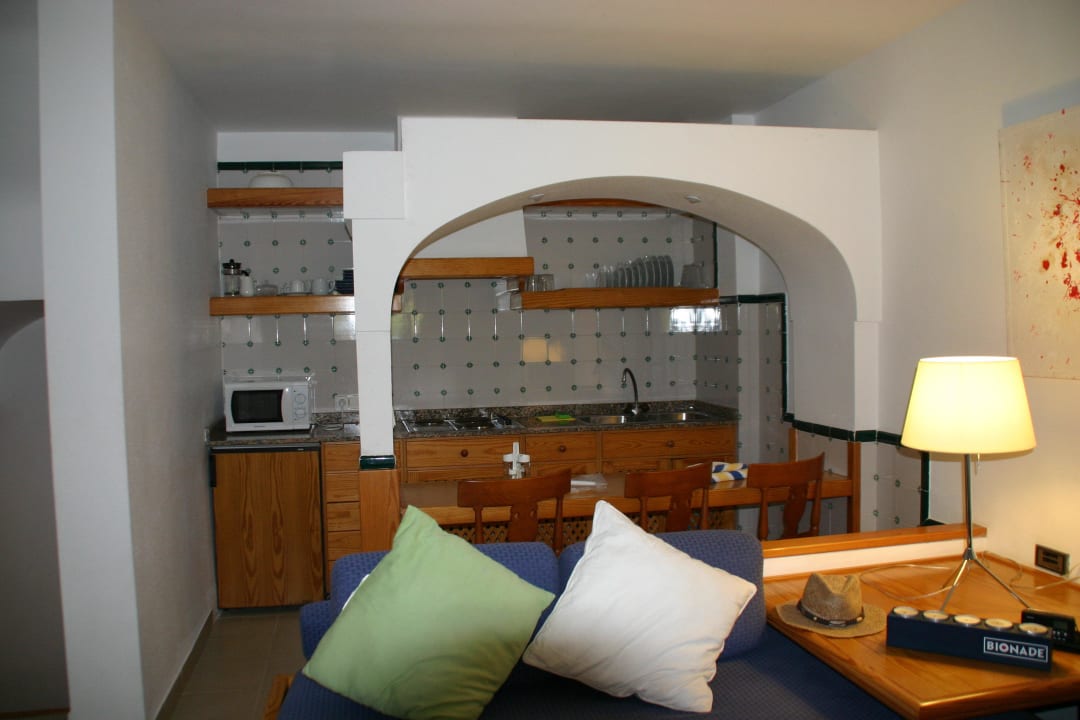 Wohnzimmer mit Küche Es Bauló Petit Hotel