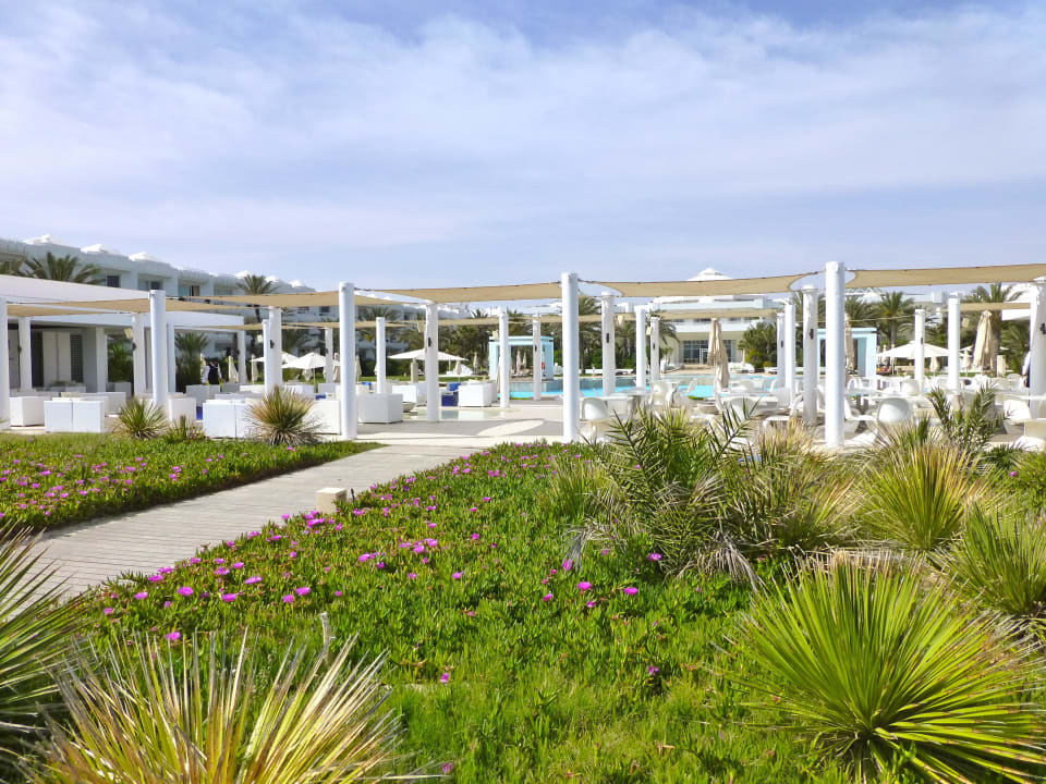 Poolrestaurant Radisson Blu Palace Resort & Thalasso Djerba