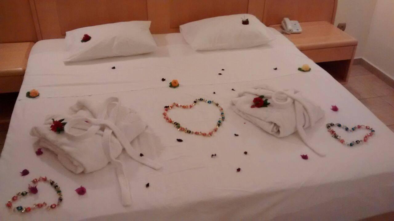 Bei der Ankunft Hotel Kalithea Horizon Royal