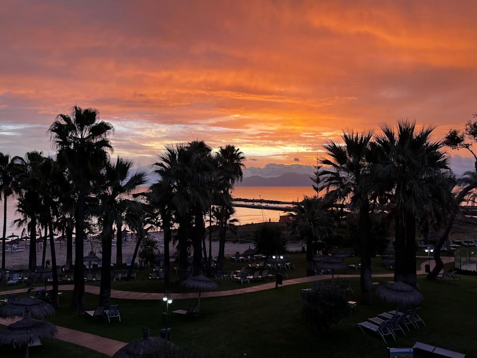 Strand Playa Esperanza Resort