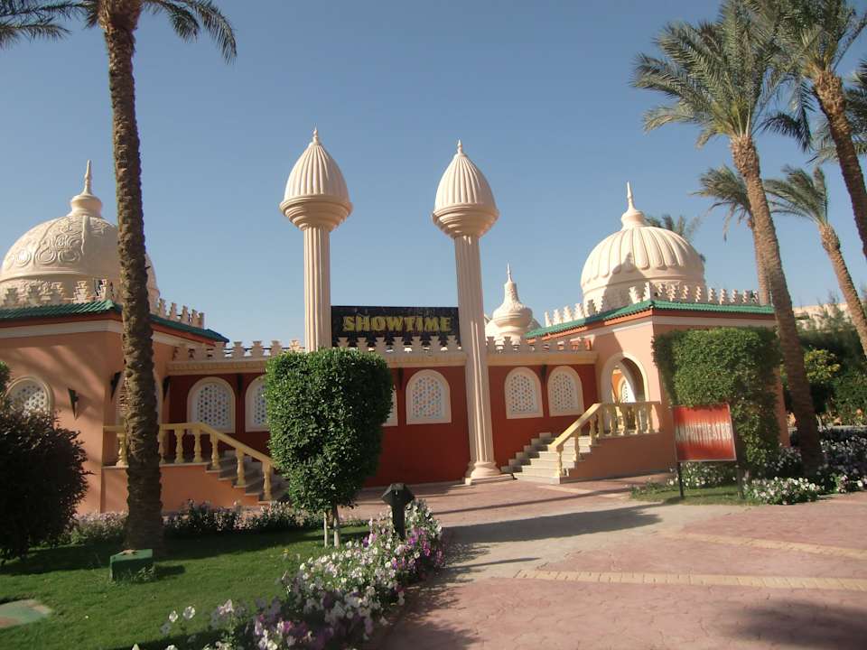 Amphitheater Pickalbatros Alf Leila Wa Leila Resort - Neverland Hurghada