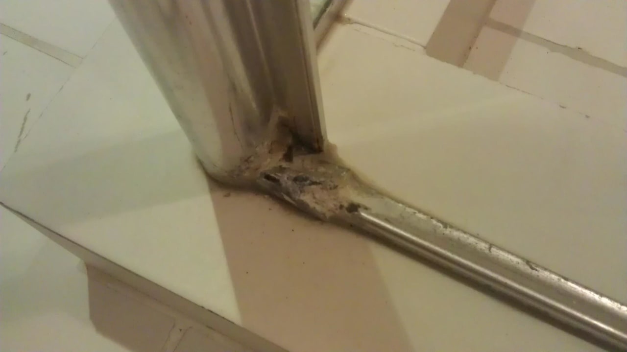 Badezimmer  La Flora Khao Lak