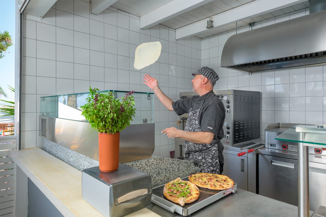 Gastro Hotel Oceanis Beach