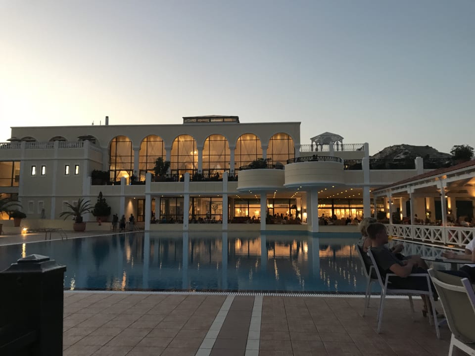 Gastro Porto Bello Royal