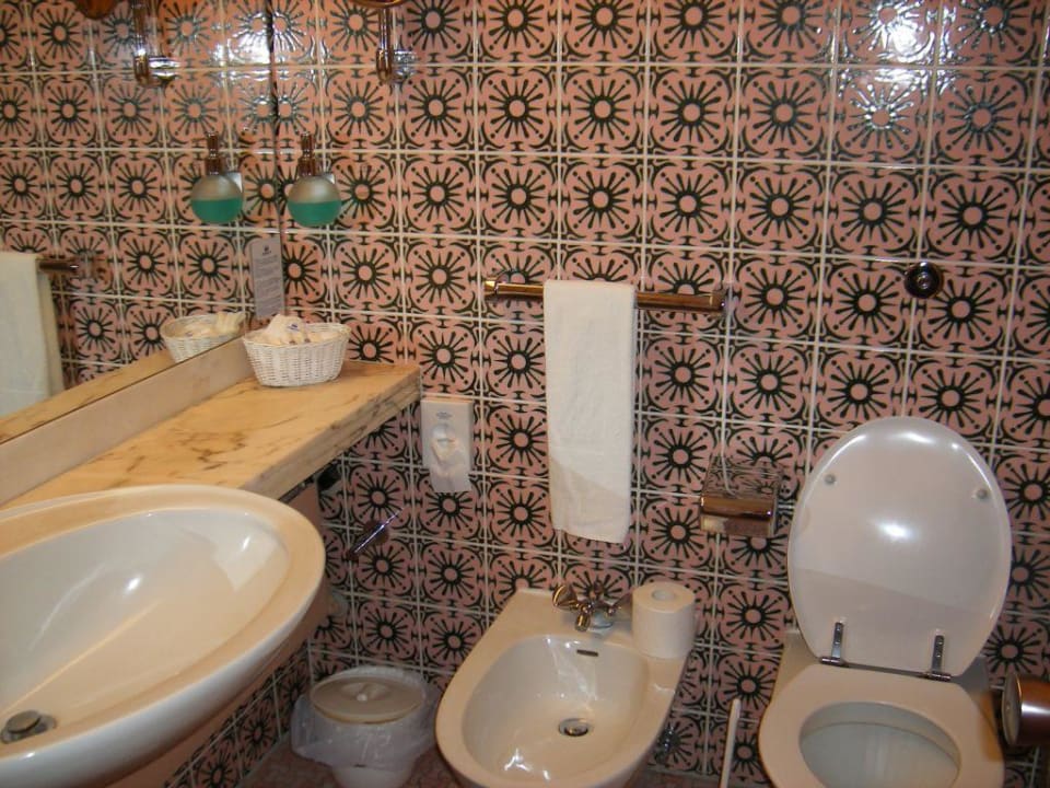 70er Style Bad PLAZA Premium Timmendorfer Strand