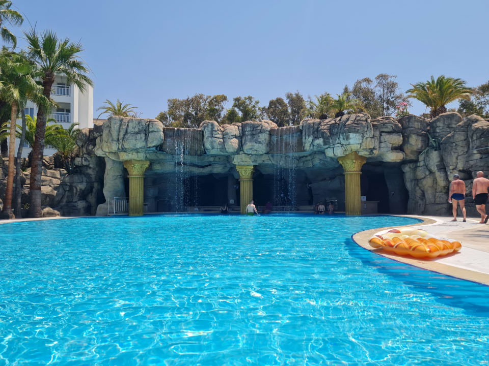 Pool Monachus Family Resort Sorgun