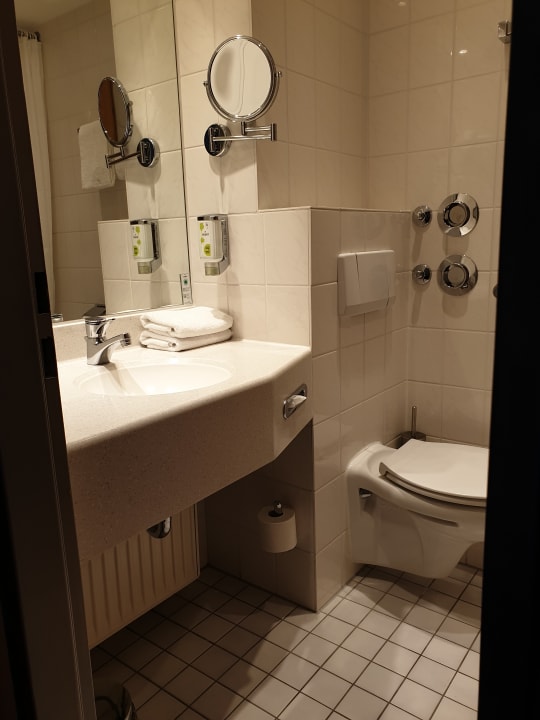 Zimmer ACHAT Hotel Dresden Elbufer