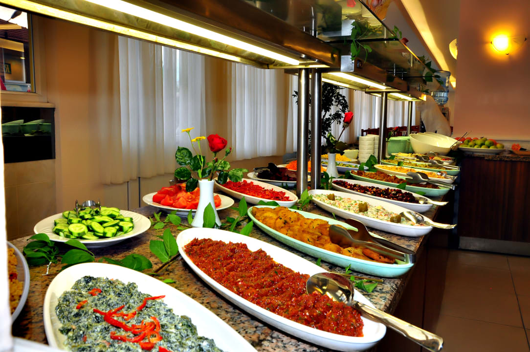 Gastro Cinar Family Suite Hotel