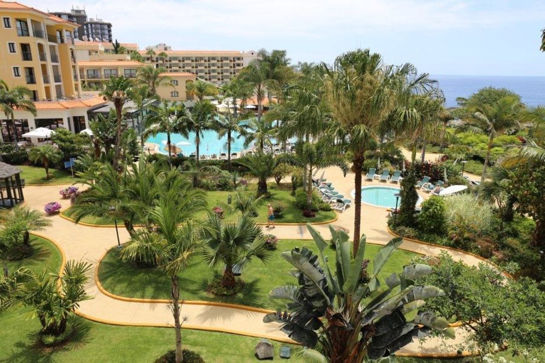 Blick vom Balkon auf die Anlage Hotel Porto Mare - PortoBay