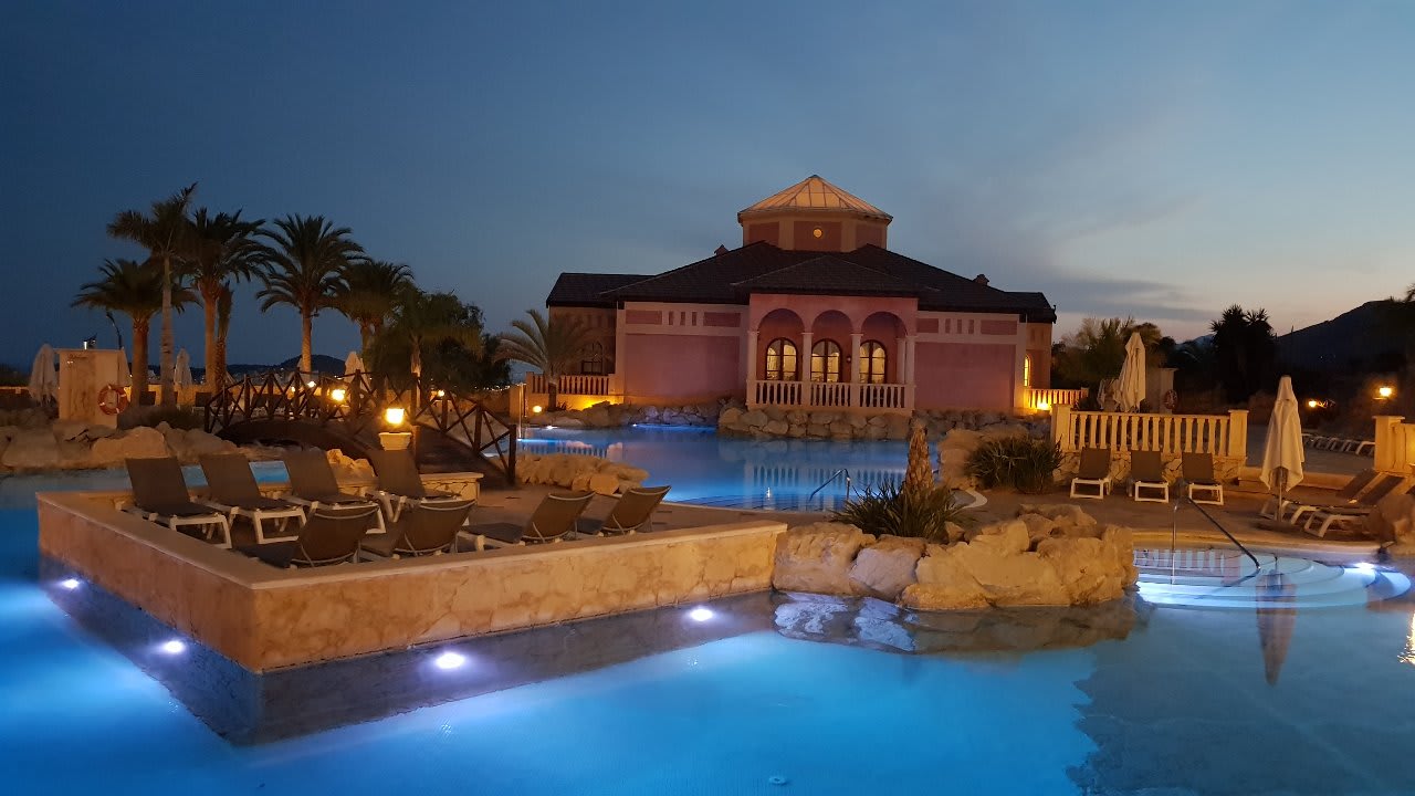 Pool Hotel The Level at Meliá Villaitana