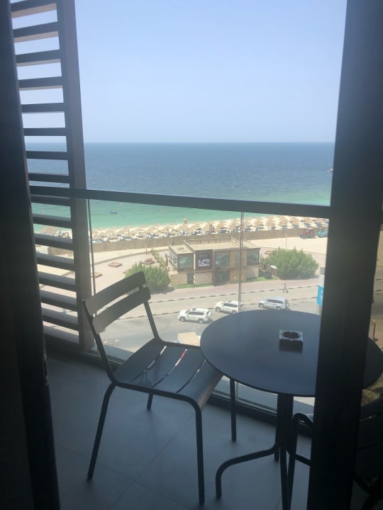 Zimmer Wyndham Garden Ajman Corniche