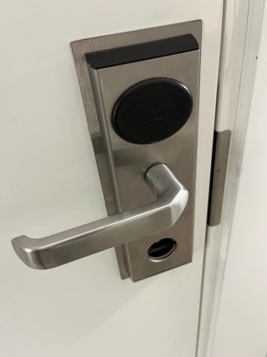 Zimmer Frapolli 21