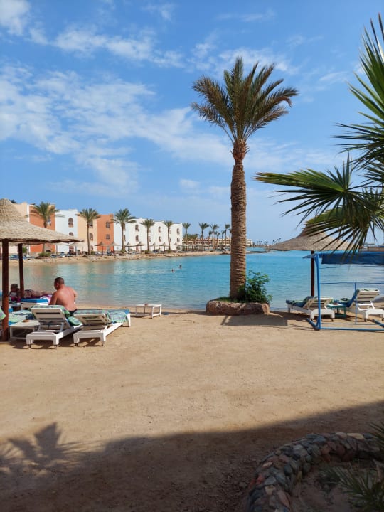 Strand Arabia Azur Resort