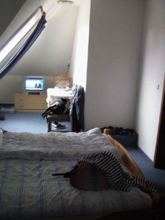 Blick ins Zimmer Hotel Dorfkrug