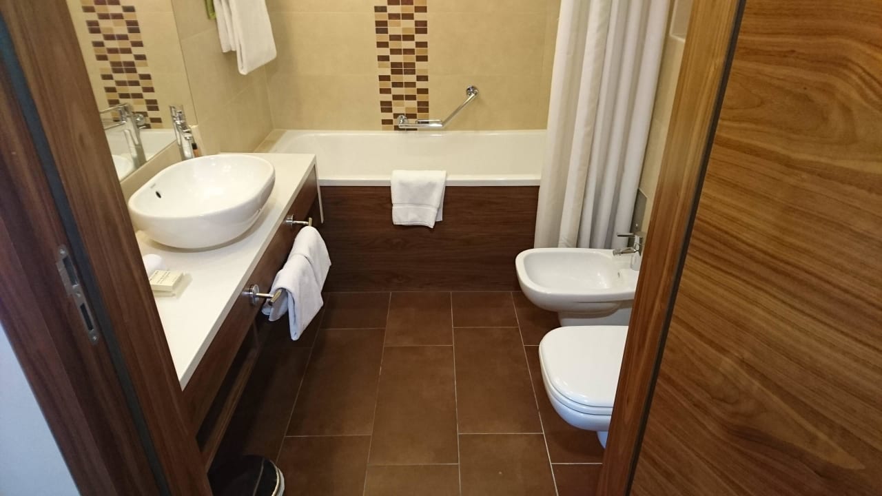 Badezimmer Hilton Garden Inn Kraków